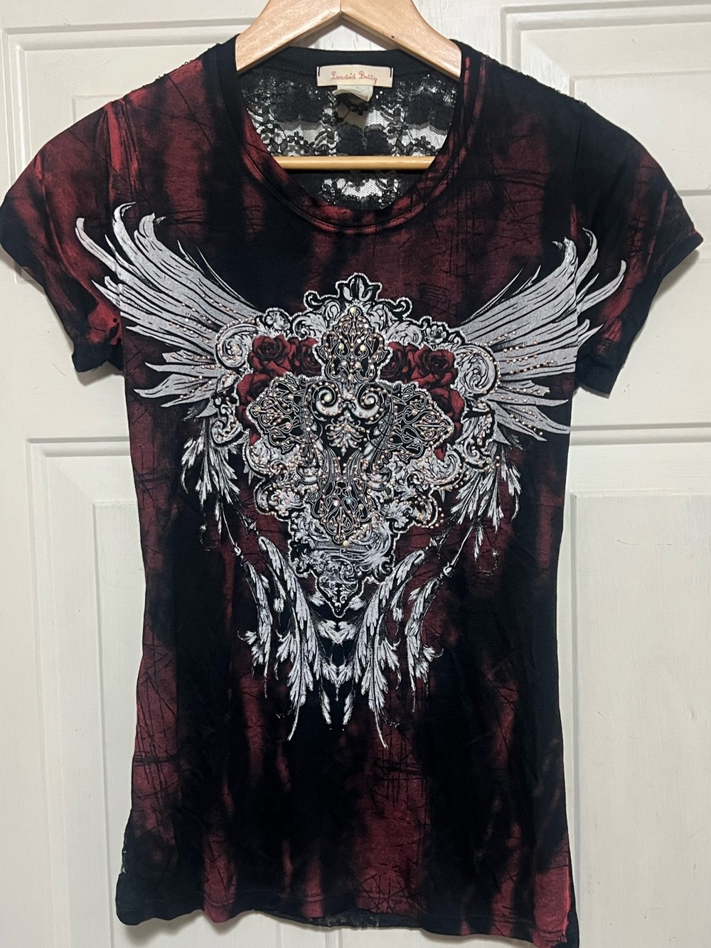 Loaded Betty Lace Back Graphic Tee Medium Black Burgundy Rhinestone Top